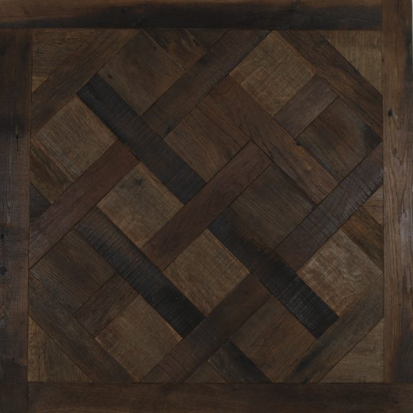 Reclaimed barn oak versailles flooring panel