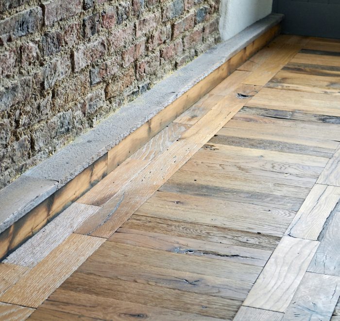 Parquet oak floor boards