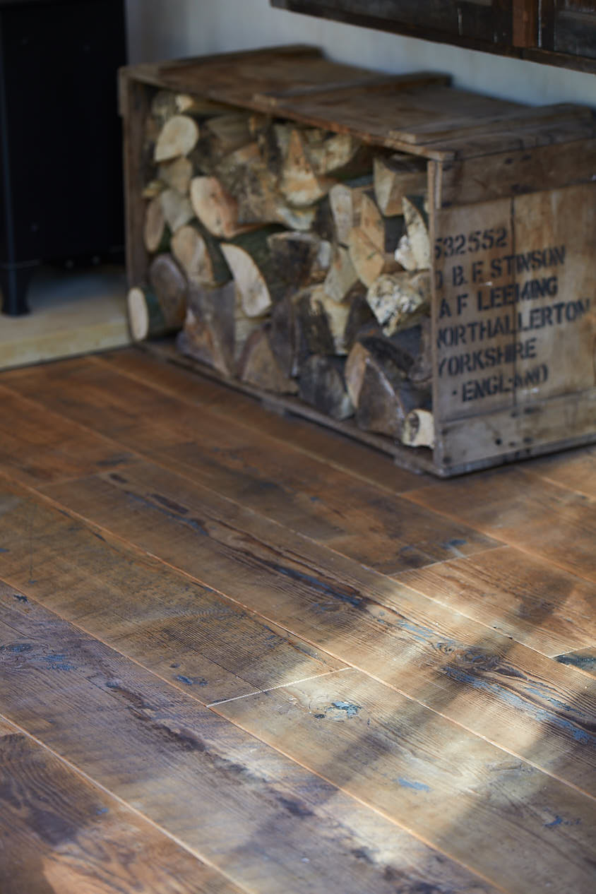 Reclaimed flooring with log storage