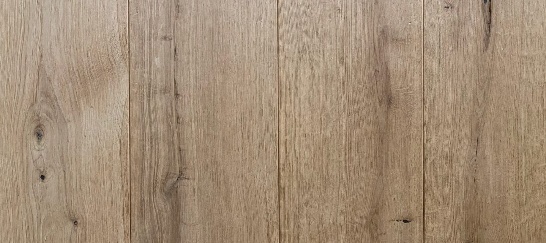 Engineered oak flooring sample board