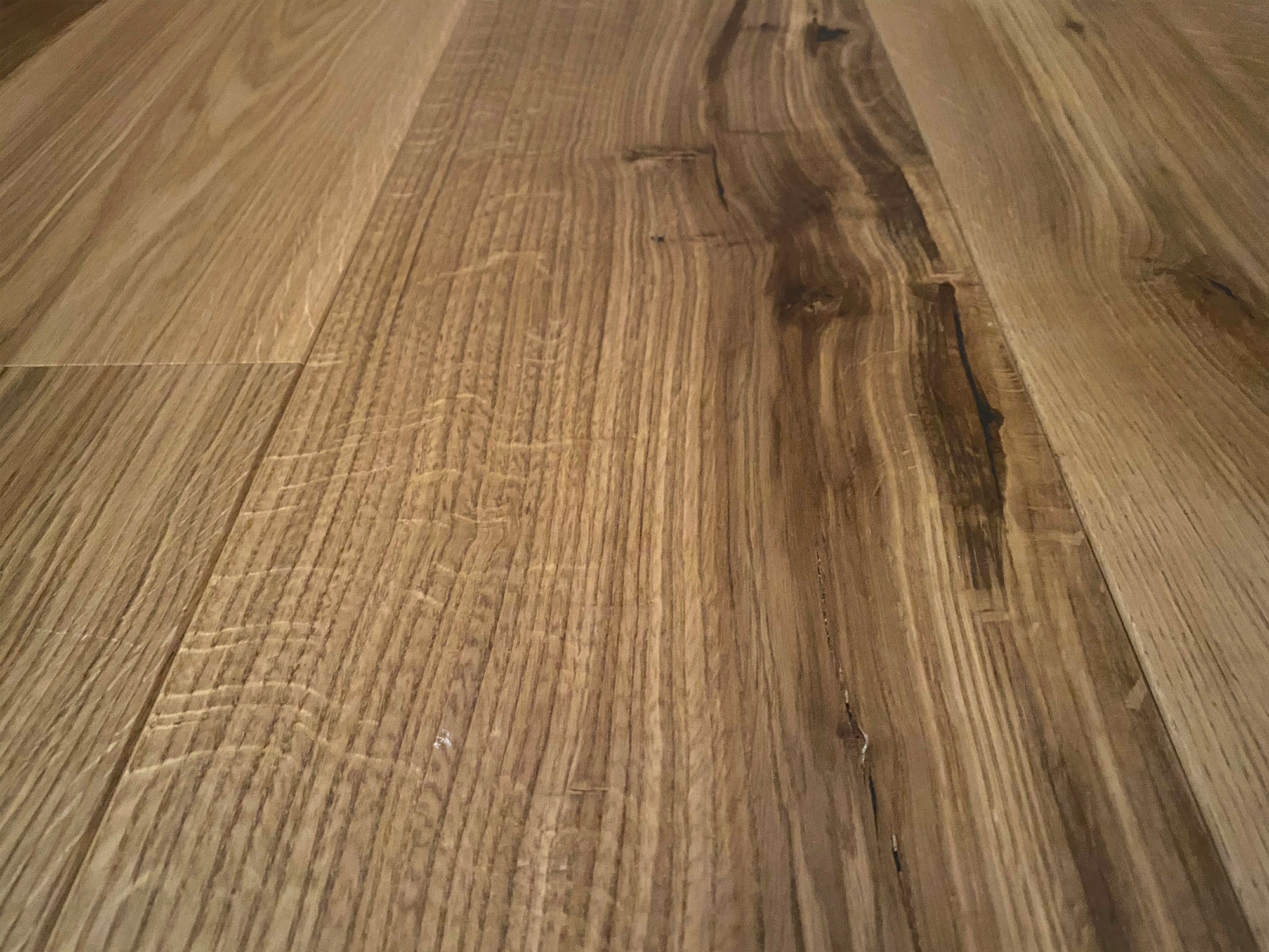 Honey coloured oak flooring