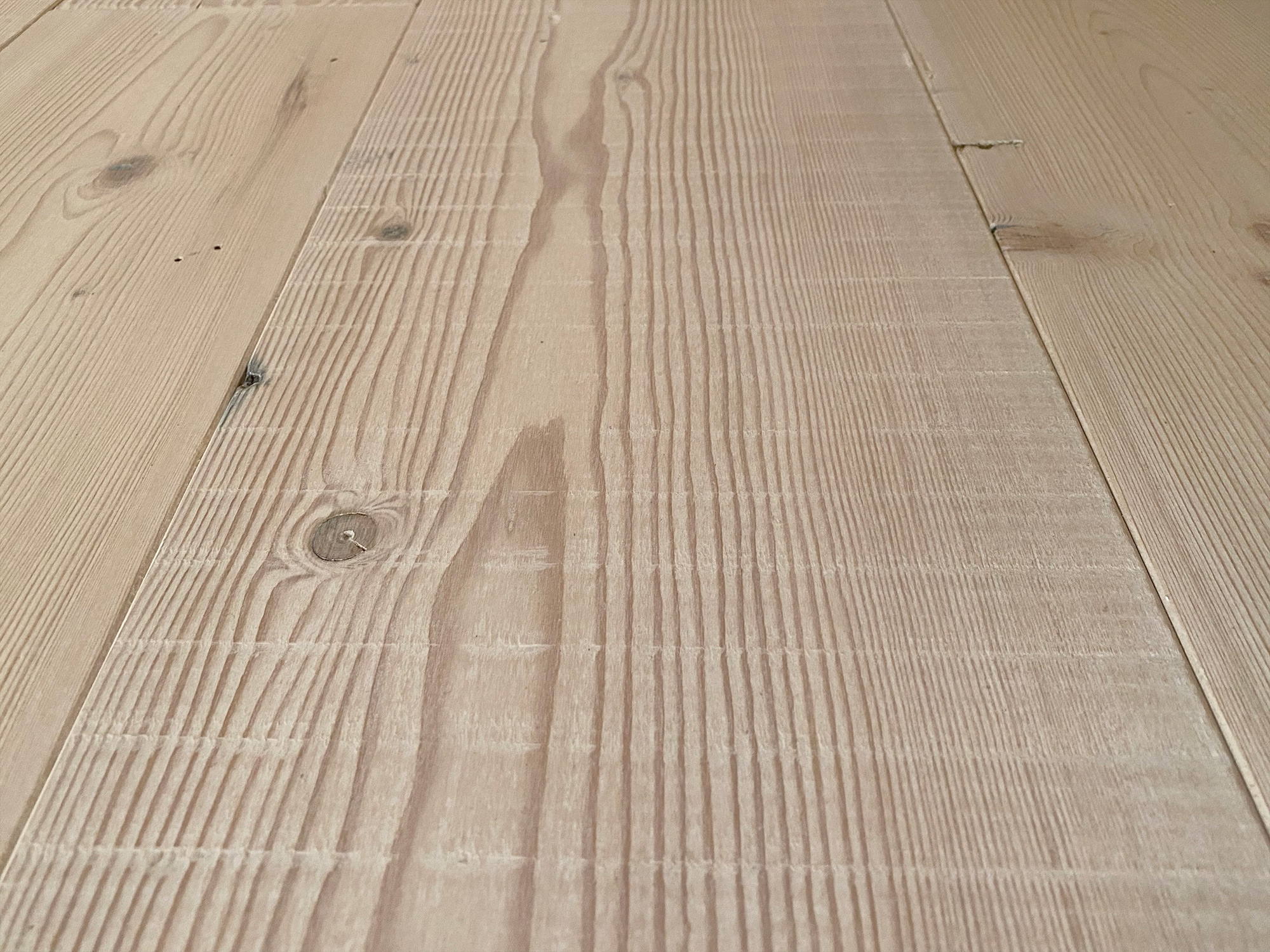 Whitewash reclaimed pine flooring