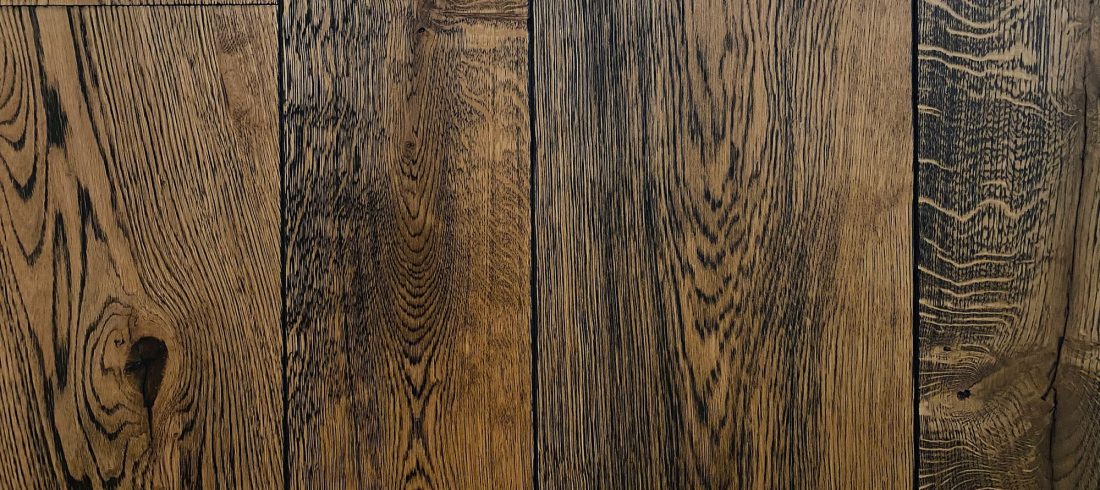 Antique oak flooring panks