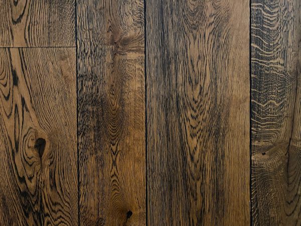 Antique oak flooring panks