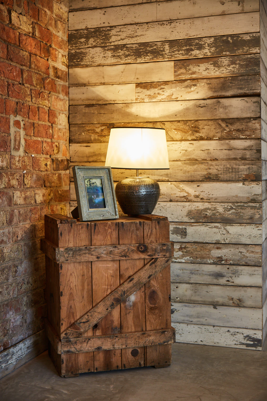 Reclaimed fruit crate with lamp