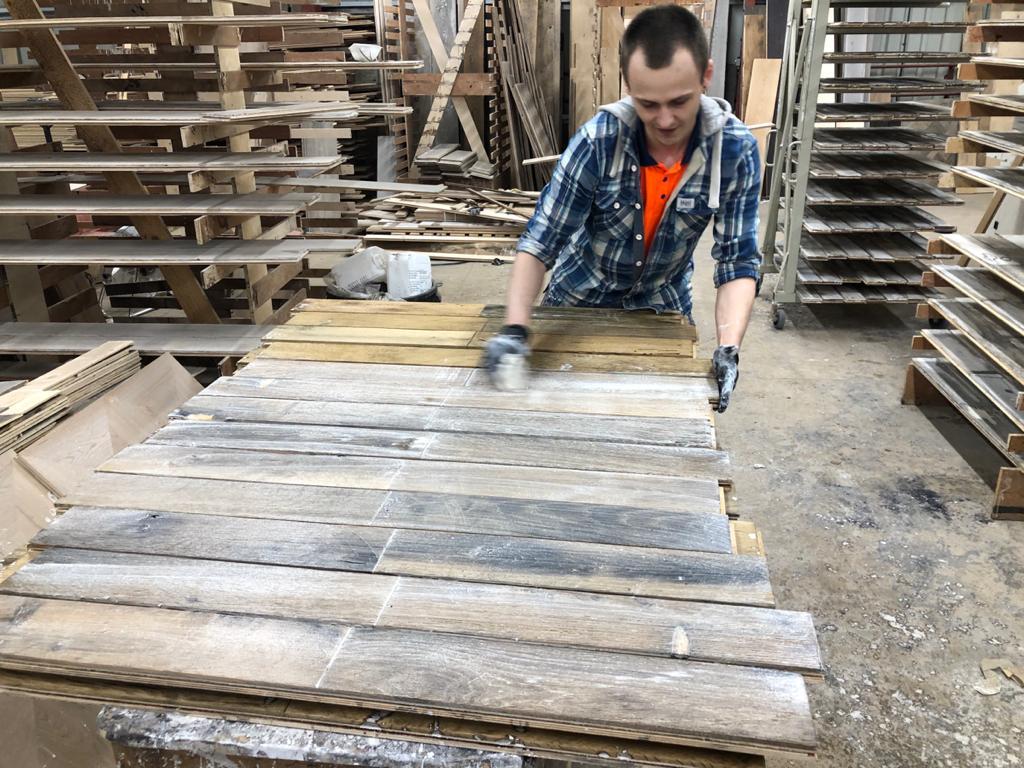 Reclaimed flooring manufacturing process