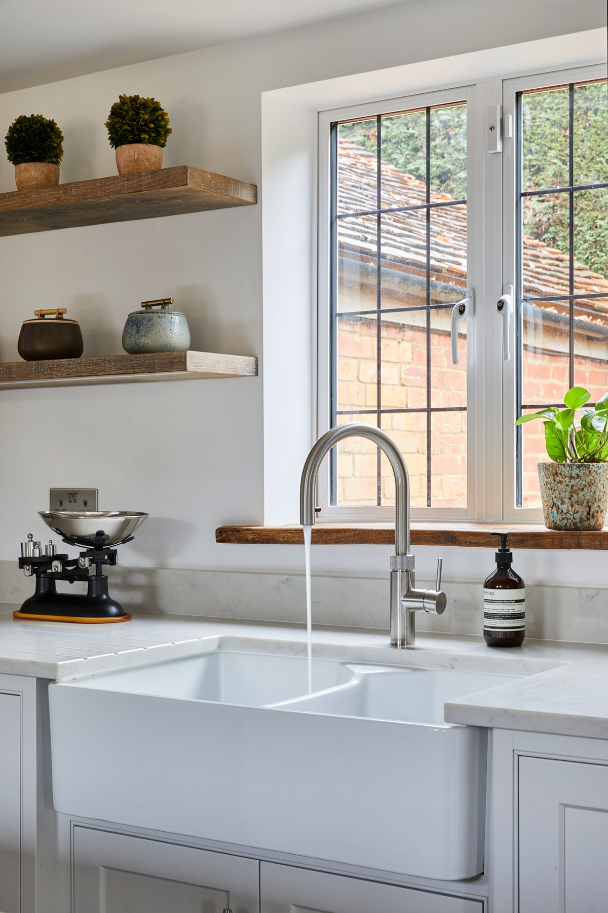 1810 ceramic Belfast sink with Quooker boiling water tap