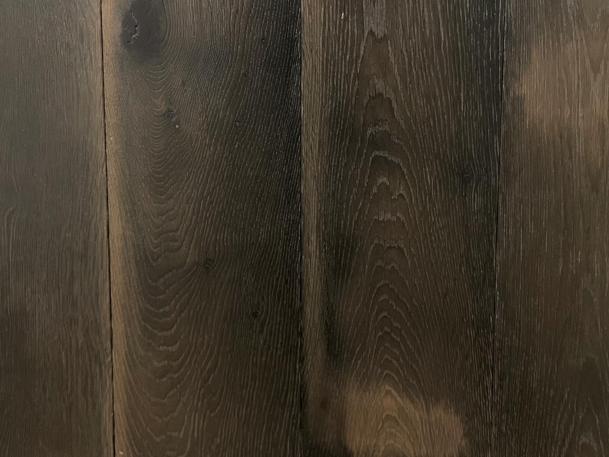 Dark oak tobacco floor