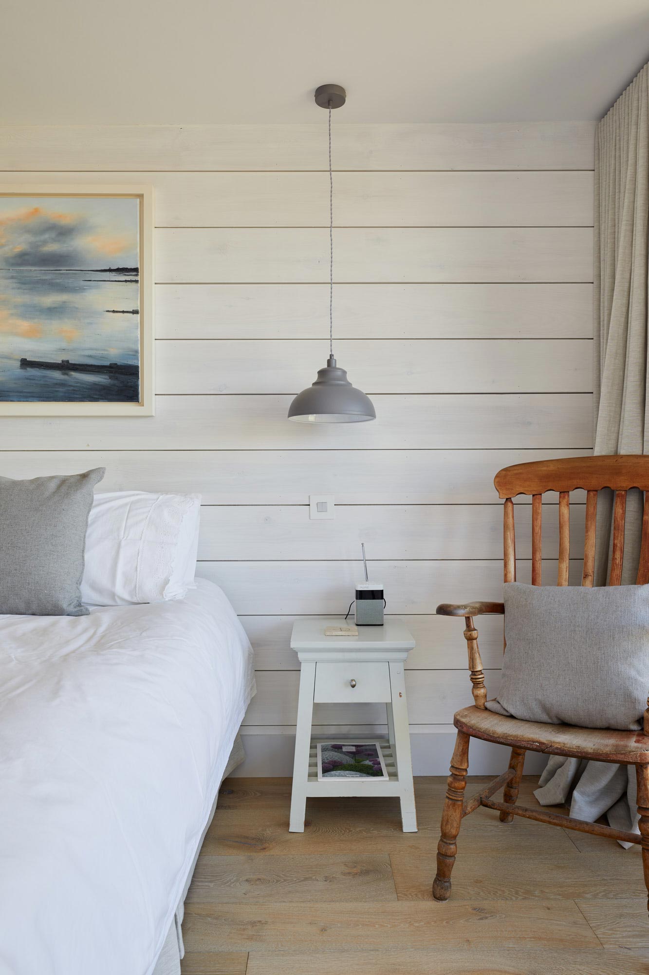 Engineered wood oak bedroom floor