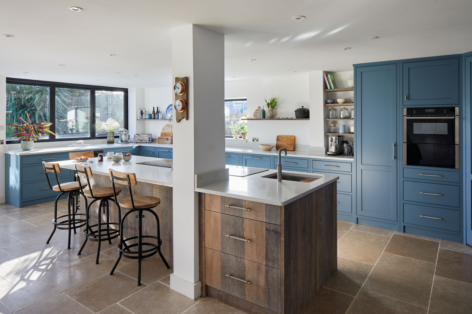 Rustic kitchen island design