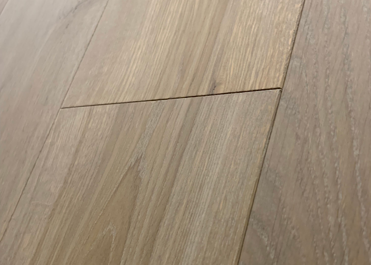 Mountain Scree Oak Engineered Flooring