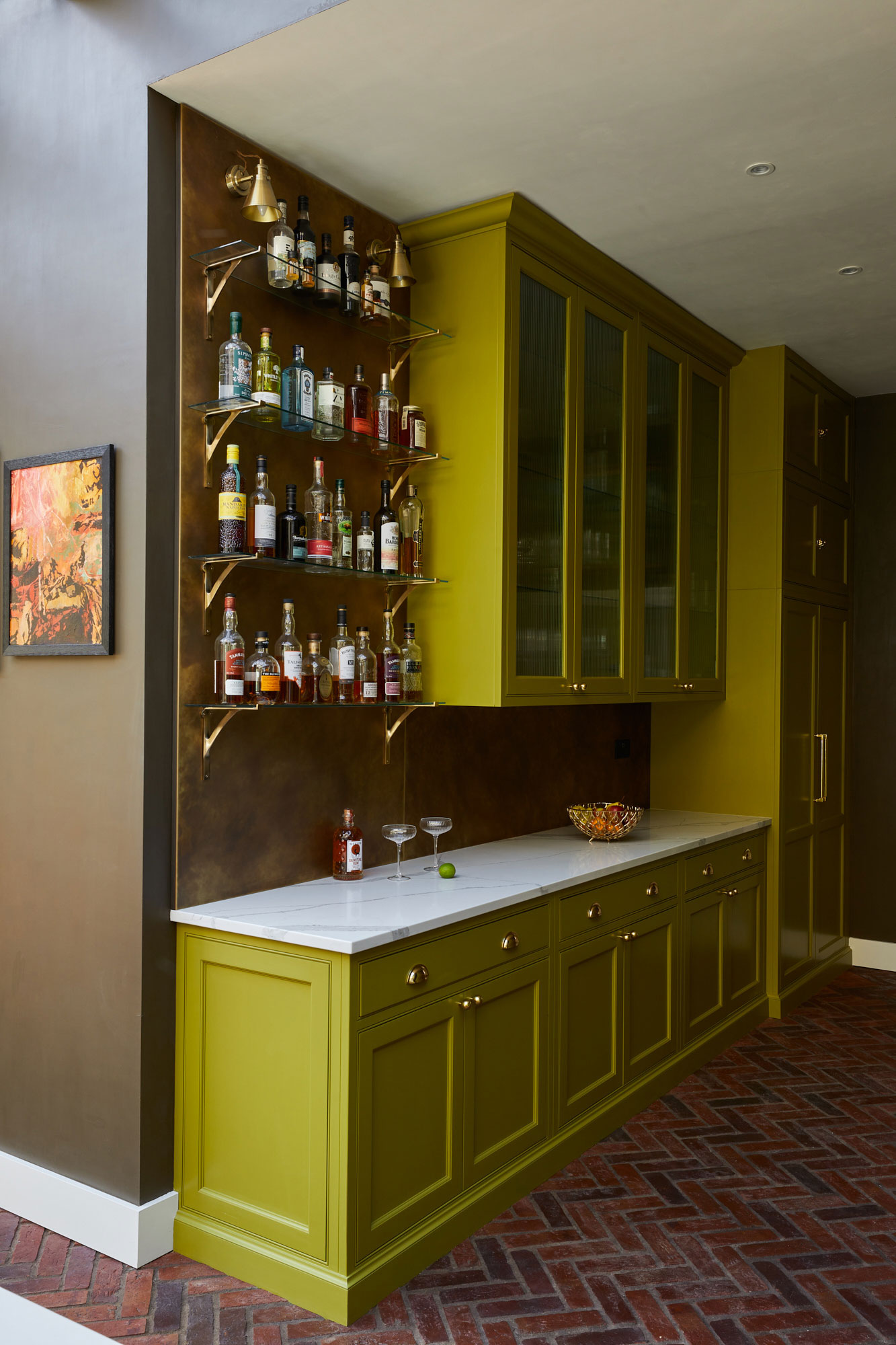 Bespoke drinks storage in the kitchen