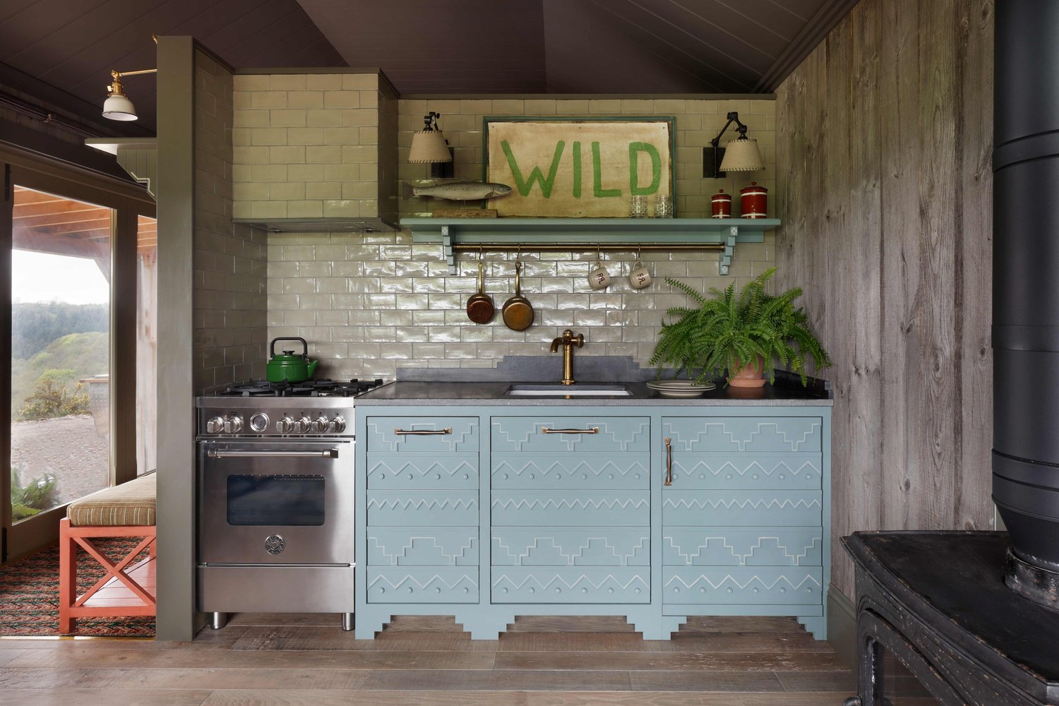 Small kitchen in log cabin