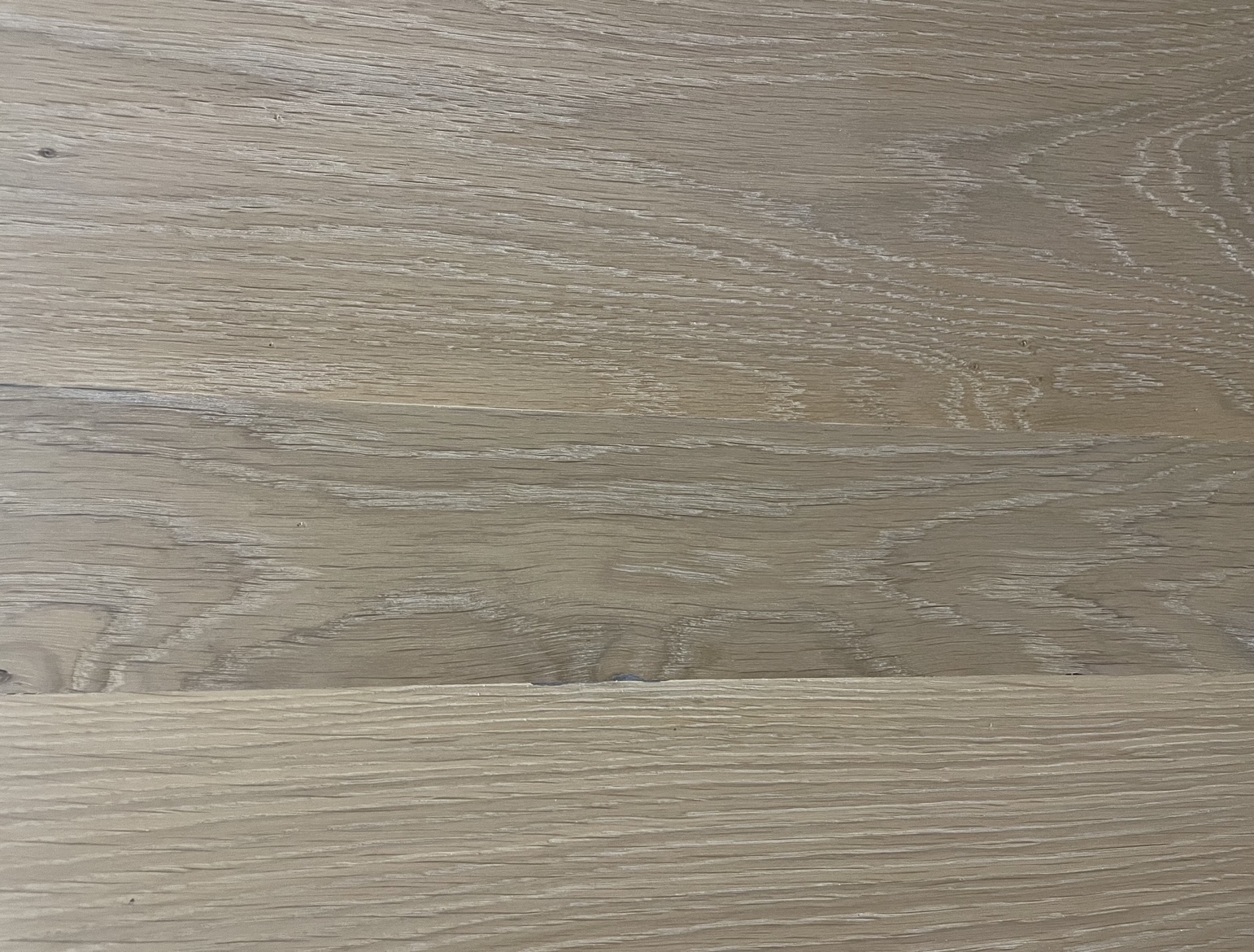 White oiled oak ex display kitchen sample