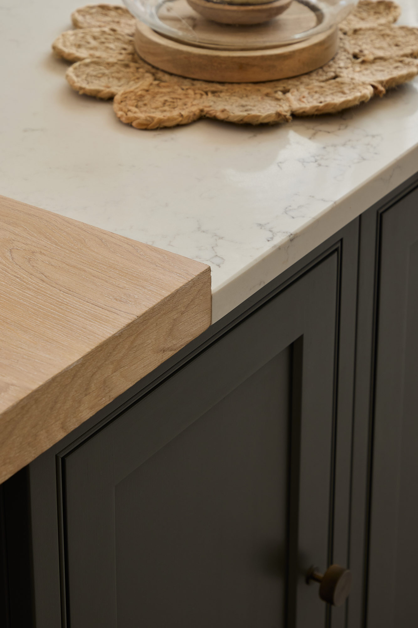 oak and quartz worktop